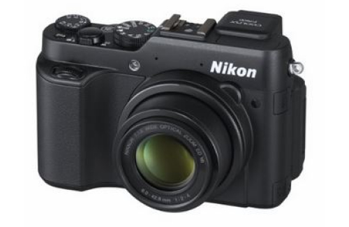 nikon coolpix p7800 front